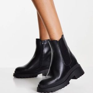 Chelsea boot chunky combat